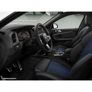 BMW 118, 2023, МКПП, пробег 15402 км