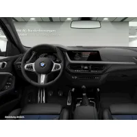 BMW 118, 2023, МКПП, пробег 15402 км