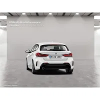 BMW 118, 2023, МКПП, пробег 15402 км