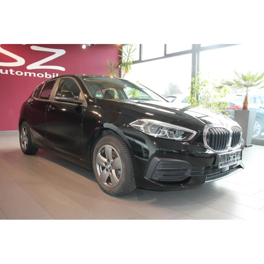 BMW 118, 2022, МКПП, пробег 80630 км