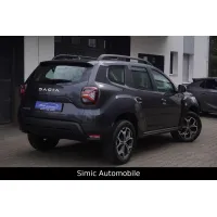 Dacia Duster, 2023, МКПП, пробег 35000 км