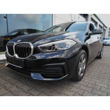 BMW 118, 2022, АКПП, пробег 9000 км