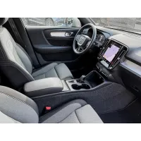 Volvo XC40, 2023, АКПП, пробег 30499 км