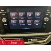 Volkswagen T-Roc, 2023, МКПП, пробег 9194 км