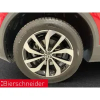 Volkswagen T-Roc, 2023, МКПП, пробег 9194 км