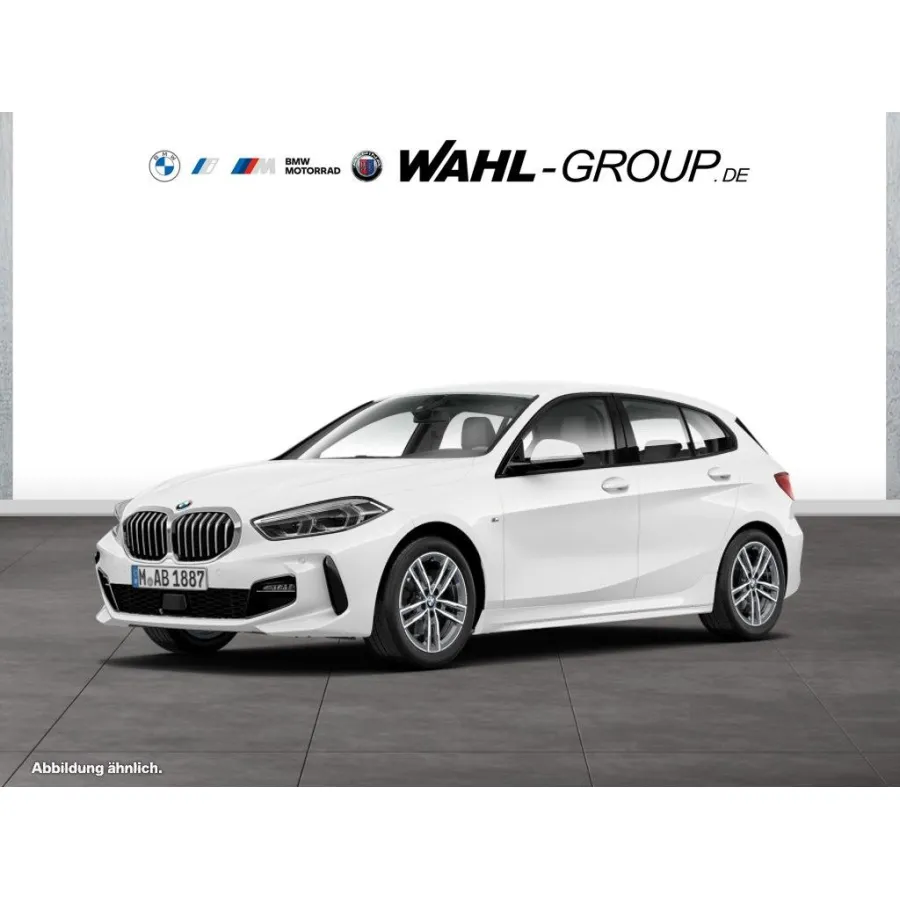 BMW 118, 2023, МКПП, пробег 14300 км