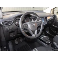 Opel Crossland, 2023, МКПП, пробег 38292 км