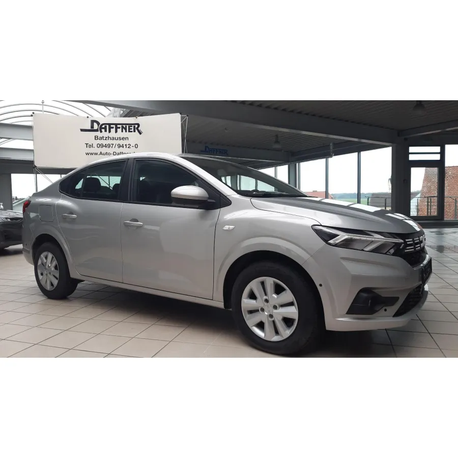 Dacia Logan, 2023, МКПП, пробег 3640 км