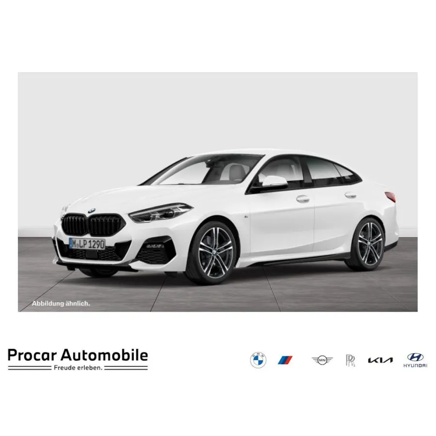 BMW 218, 2023, АКПП, пробег 22200 км
