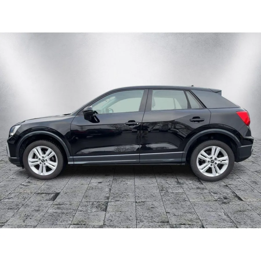 Audi Q2, 2023, МКПП, пробег 21700 км