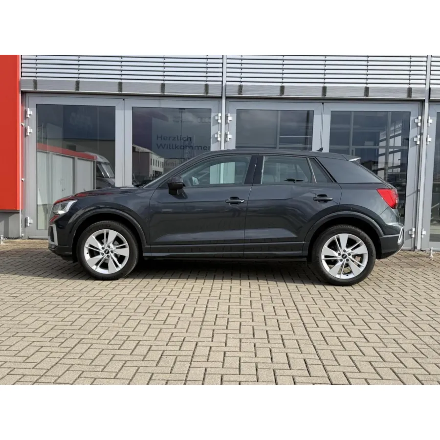 Audi Q2, 2022, АКПП, пробег 52200 км