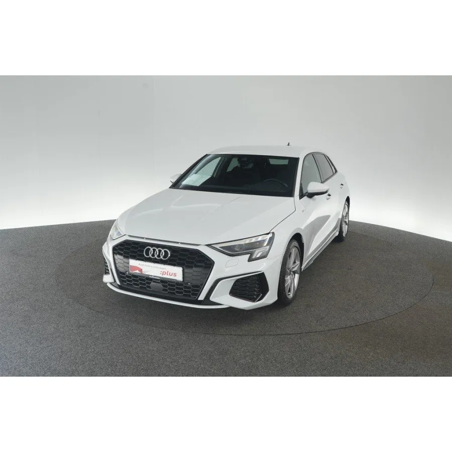 Audi A3, 2023, АКПП, пробег 33600 км