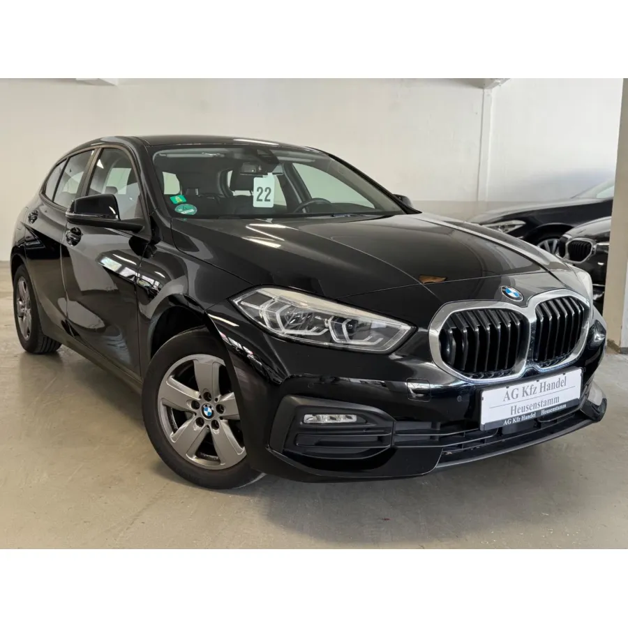 BMW 118, 2022, МКПП, пробег 99917 км