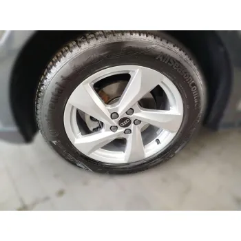 Audi Q3, 2022, МКПП, пробег 47181 км