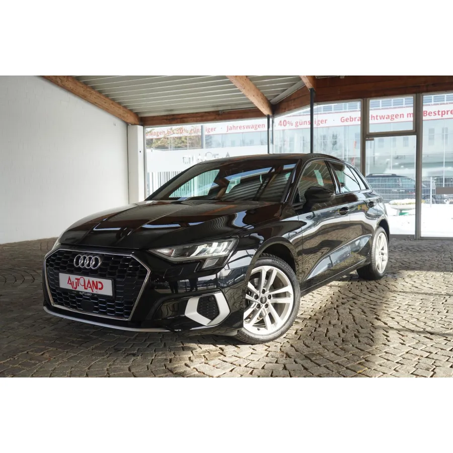 Audi A3, 2022, МКПП, пробег 38233 км