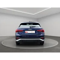 Audi Q3, 2022, МКПП, пробег 72302 км