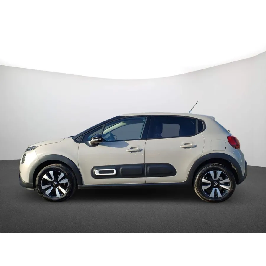 Citroën C3, 2023, МКПП, пробег 16915 км