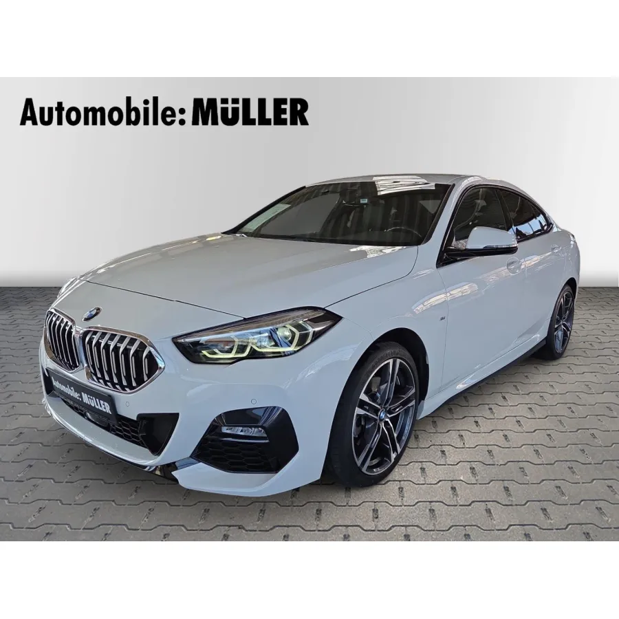 BMW 218, 2022, МКПП, пробег 31138 км