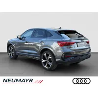 Audi Q3, 2023, МКПП, пробег 19100 км