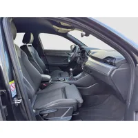 Audi Q3, 2023, МКПП, пробег 19100 км