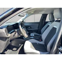 Opel Mokka, 2023, МКПП, пробег 22576 км