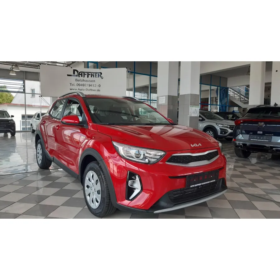 Kia Stonic, 2023, МКПП, пробег 1650 км