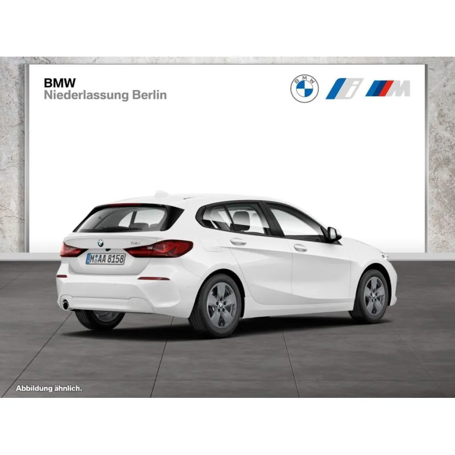 BMW 118, 2023, АКПП, пробег 35790 км