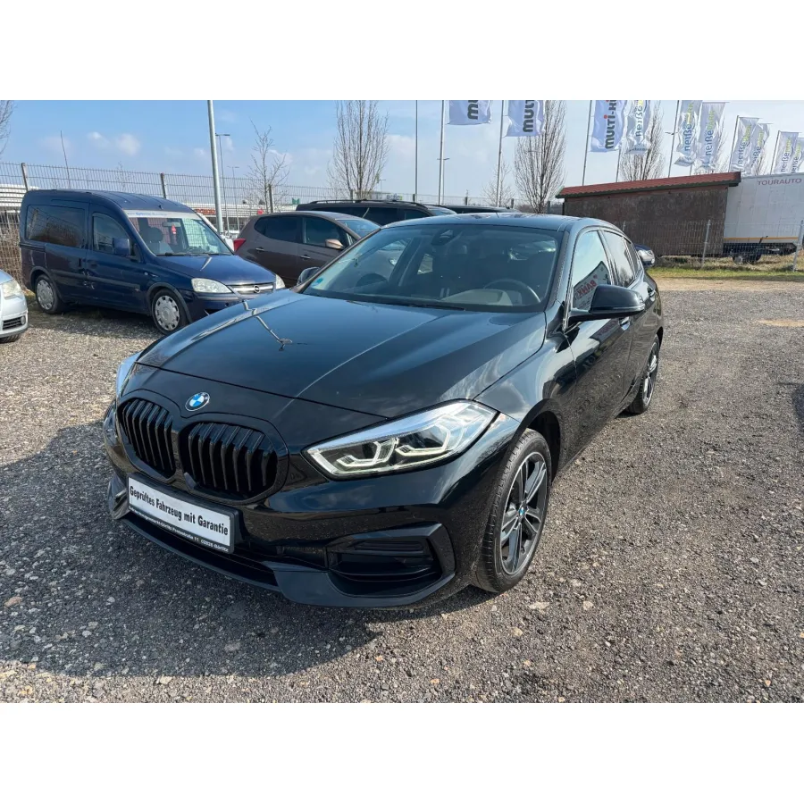 BMW 116, 2023, АКПП, пробег 64000 км