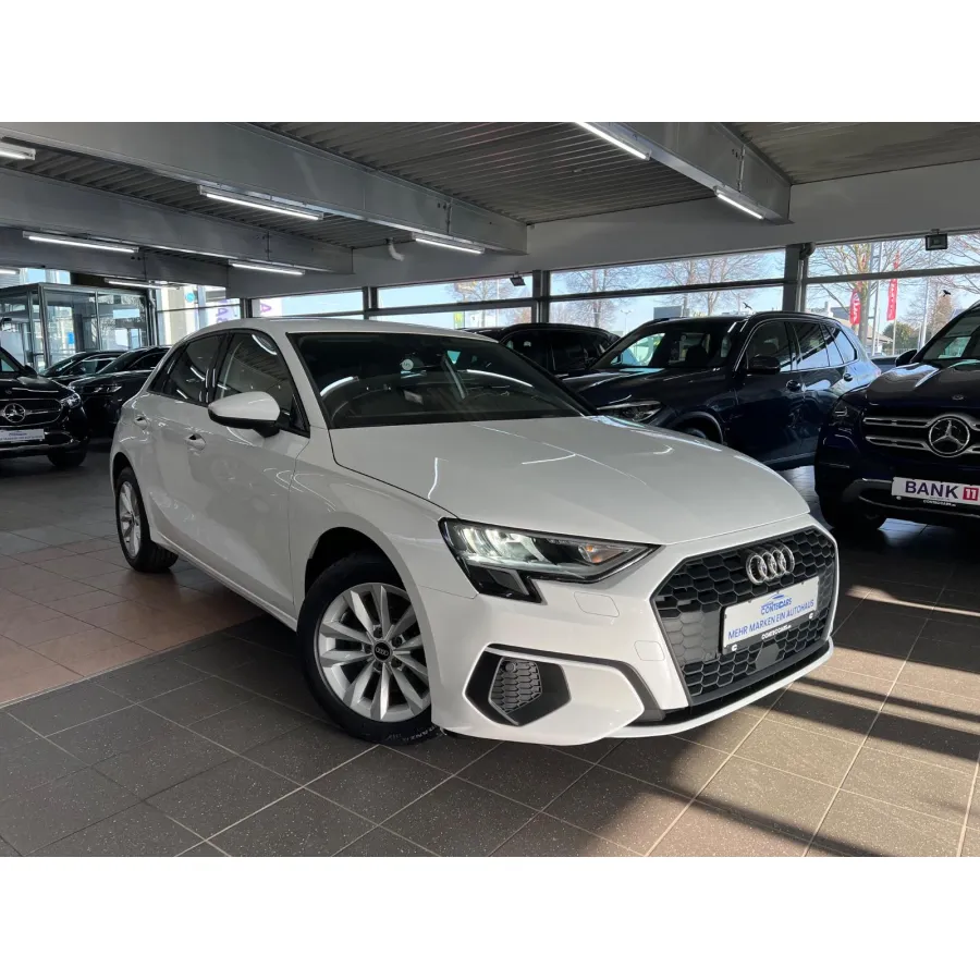 Audi A3, 2020, МКПП, пробег 40520 км