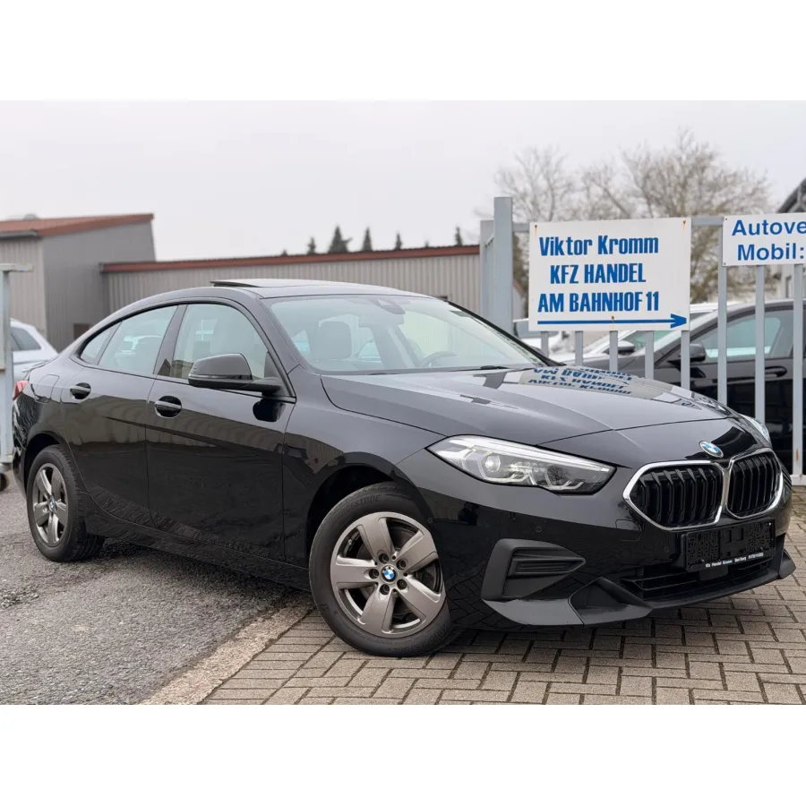 BMW 216, 2022, АКПП, пробег 89000 км