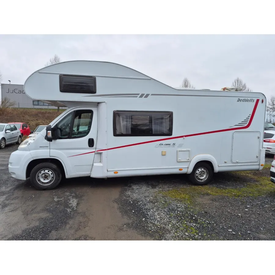 Автодом Dethleffs Globe, 2013, МКПП, пробег 96000 км