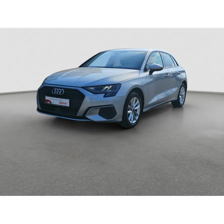 Audi A3, 2023, МКПП, пробег 84500 км