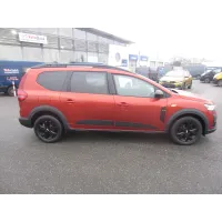 Dacia Jogger, 2023, МКПП, пробег 30000 км