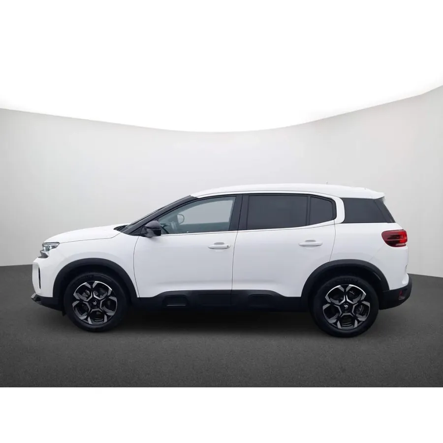 Citroën C5, 2023, МКПП, пробег 15901 км