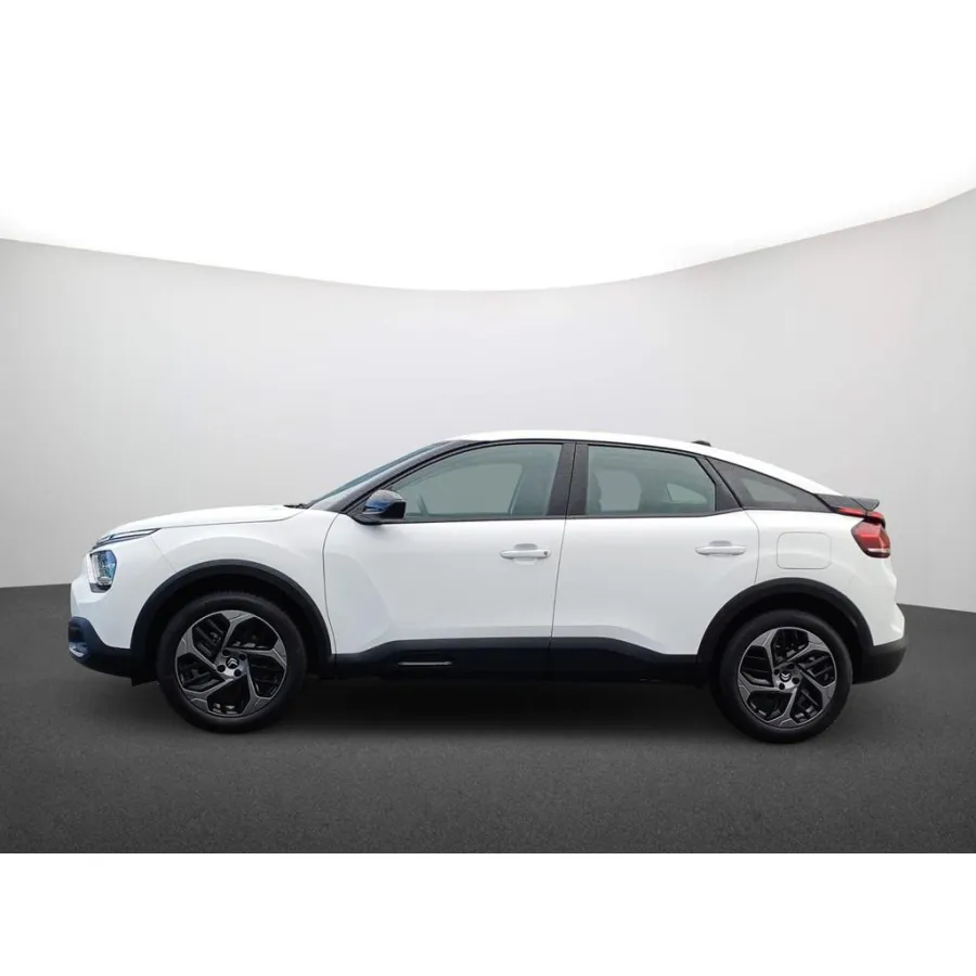 Citroën C4, 2023, МКПП, пробег 17067 км