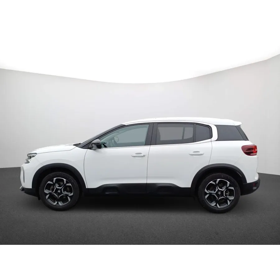 Citroën C5, 2023, МКПП, пробег 14638 км