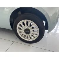 Fiat 500, 2023, МКПП, пробег 23587 км