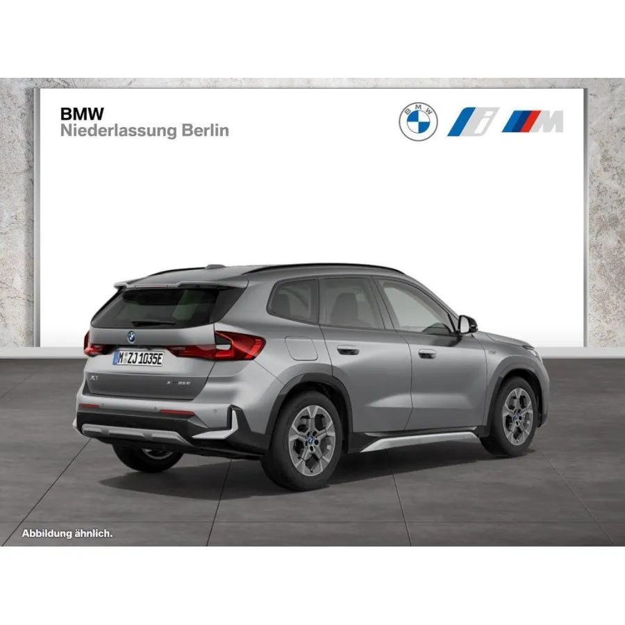 BMW X1, 2023, АКПП, пробег 32417 км