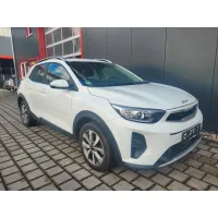 Kia Stonic, 2023, МКПП, пробег 95000 км