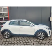 Kia Stonic, 2023, МКПП, пробег 95000 км