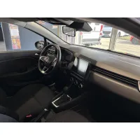 Renault Clio, 2023, АКПП, пробег 28497 км