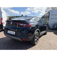 Renault Arkana, 2023, АКПП, пробег 21584 км