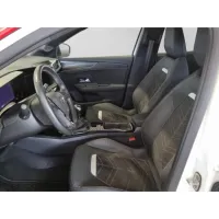 Opel Mokka, 2023, МКПП, пробег 30000 км