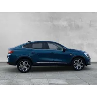 Renault Arkana, 2023, АКПП, пробег 26777 км