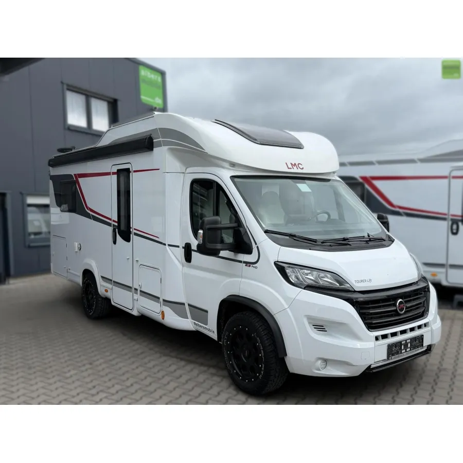 Автодом LMC Tourer, 2023, АКПП, пробег 39150 км