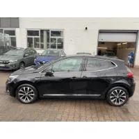 Renault Clio, 2023, МКПП, пробег 28852 км