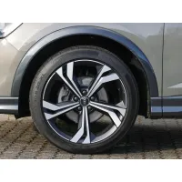 Audi Q3, 2023, АКПП, пробег 39800 км