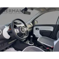 Renault Twingo, 2021, МКПП, пробег 24653 км