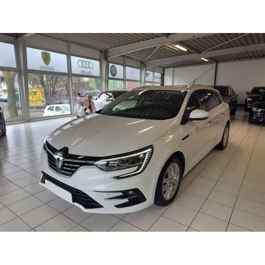 Renault Megane, 2022, МКПП, пробег 59000 км