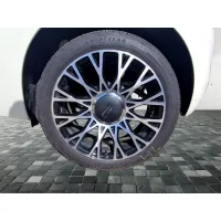 Fiat 500C, 2023, МКПП, пробег 3439 км